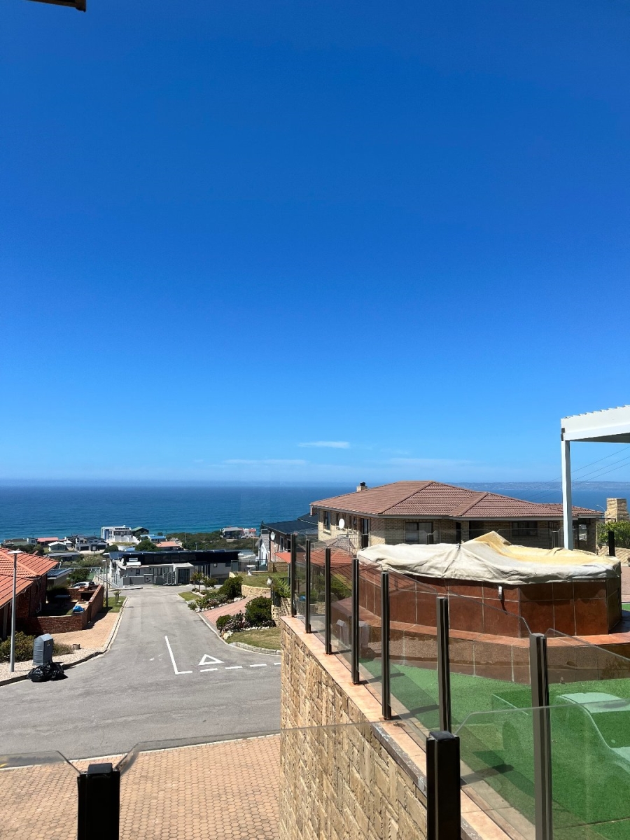 6 Bedroom Property for Sale in Tergniet Western Cape